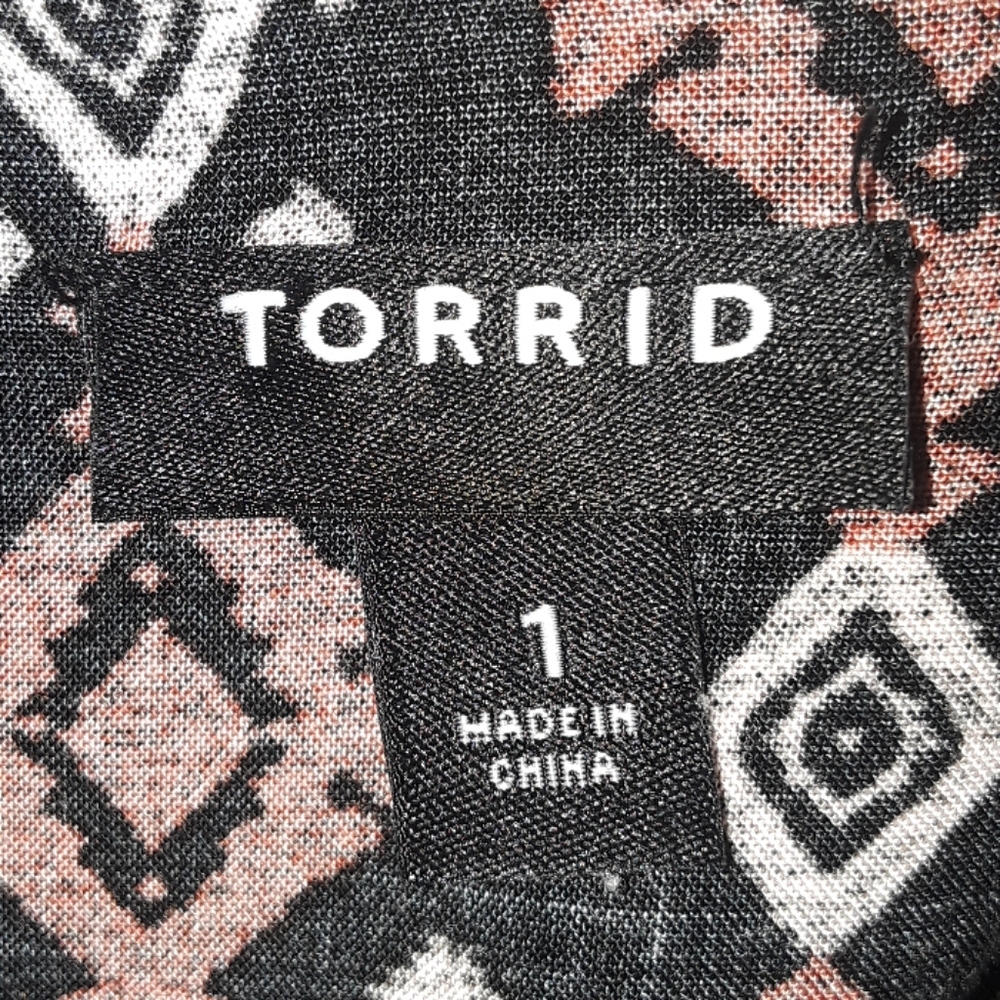 Torrid Multi-Color Geo Print Challis Cold Shoulder - Picture 5 of 6